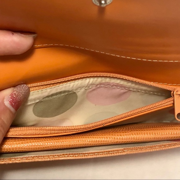 MAXX NY WOMEN'S LARGE FLAP WALLET ORANGE EMBOSSED GENUINE LEATHER (NWT) - Picture 9 of 11